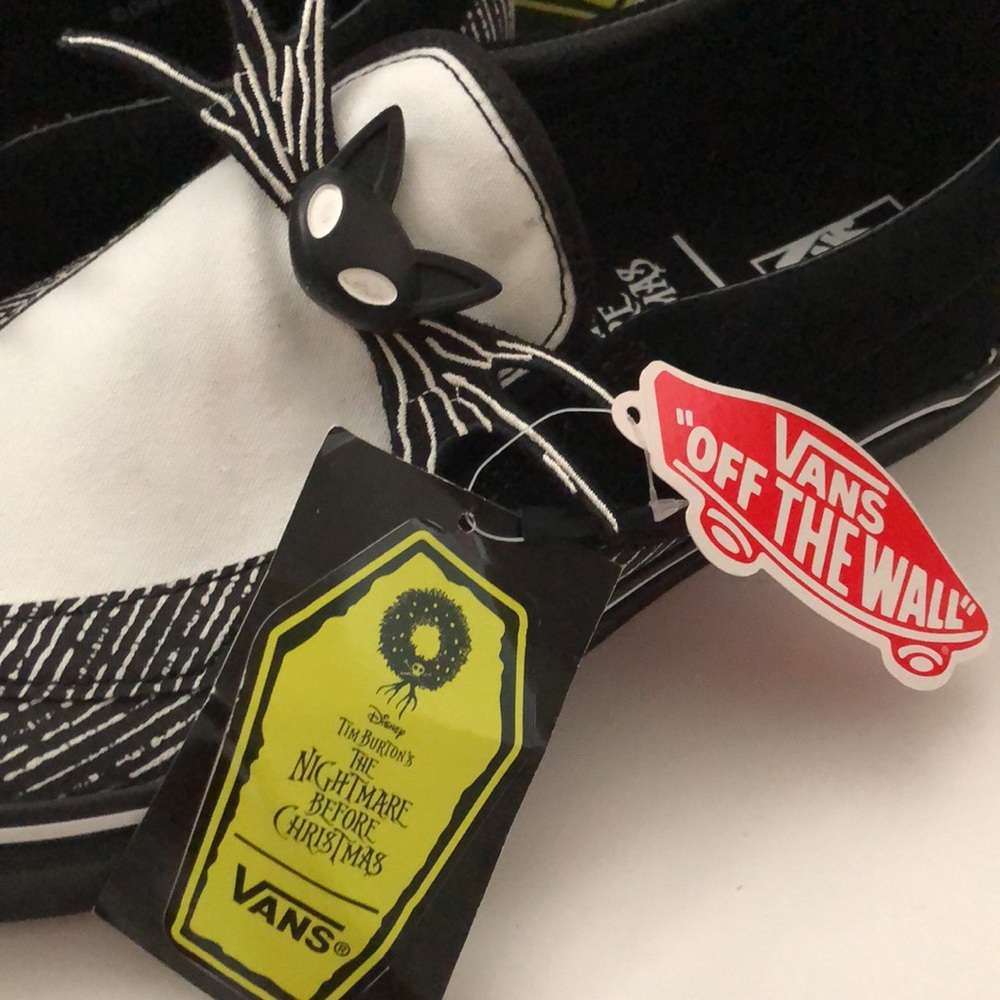 NEW Jack Skellington vans the night before Christmas - Picture 2 of 12